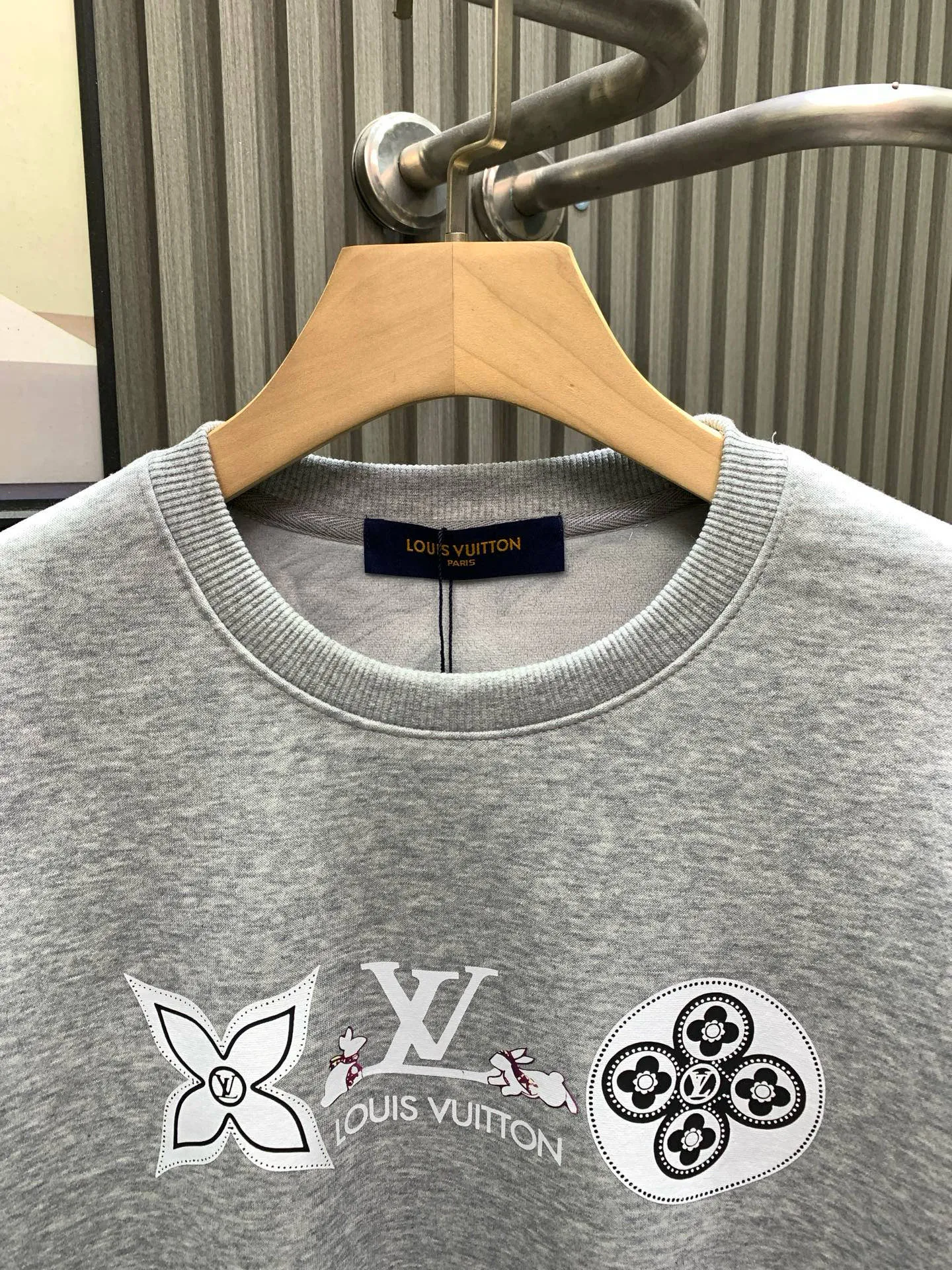 🅿️250 gray